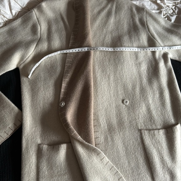 Schweitzer 100% Cashmere cardigan- thick Cream M - Picture 8 of 8